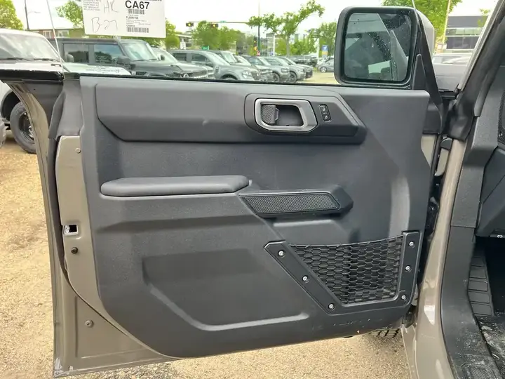 Ford Bronco 2026 photo 5