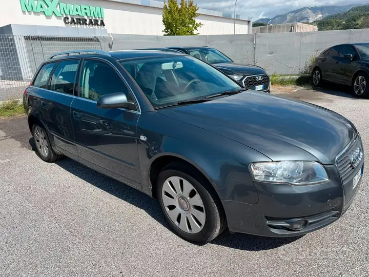 Audi A4 2007 photo 2