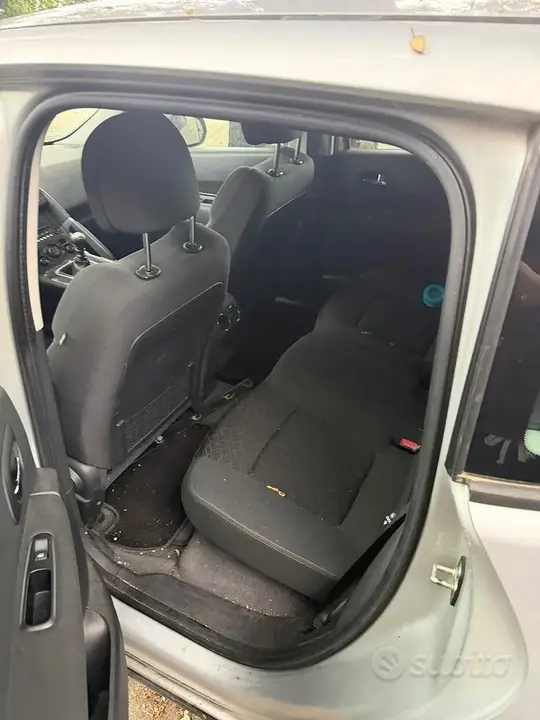 Peugeot 3008 2015 photo 3