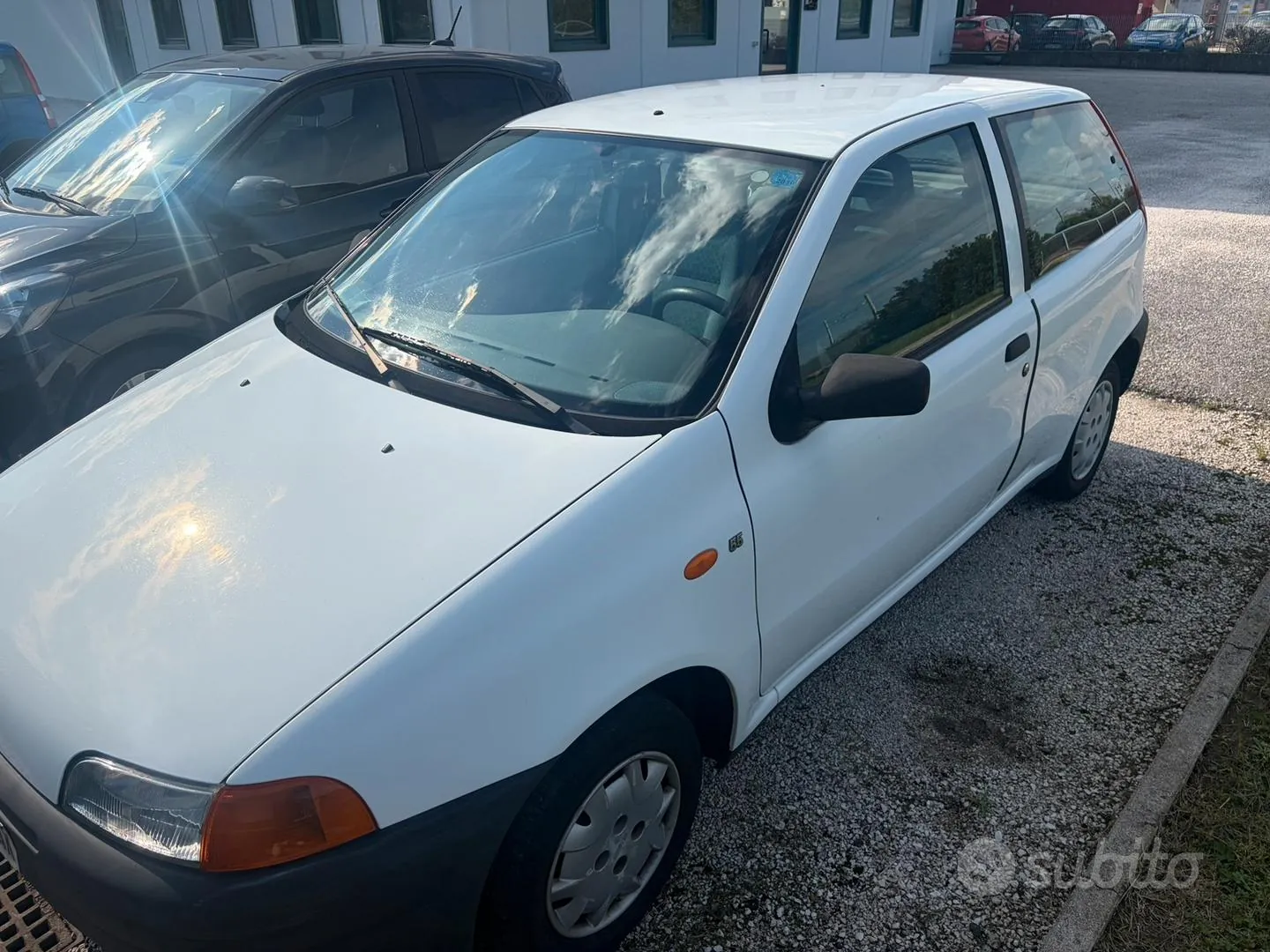Fiat Punto 1997 photo 4