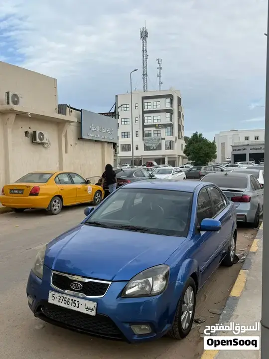 Kia Rio 2010 photo 3