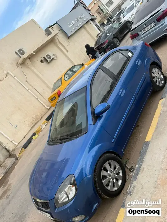 Kia Rio 2010 photo 4