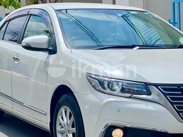 Toyota Premio 2020 photo 2