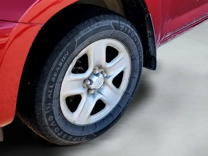Toyota Rav4 2012 photo 5