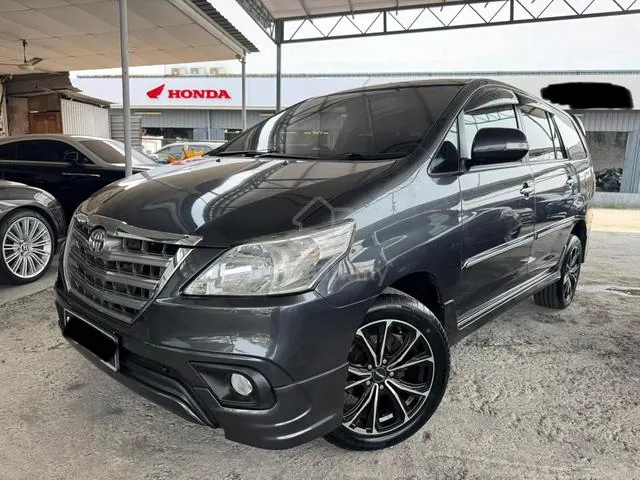 Toyota Innova