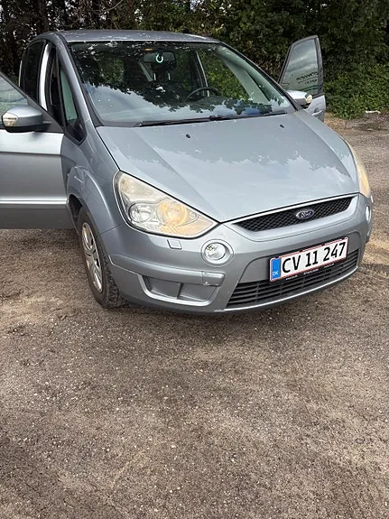 Ford S-Max 2007 photo 2