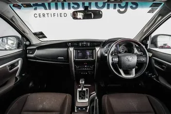Toyota Fortuner 2016 photo 3