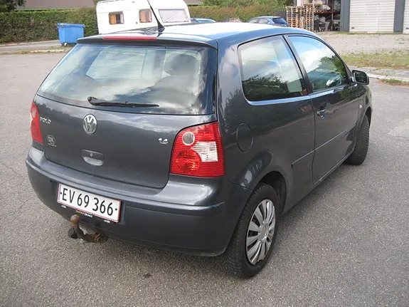Volkswagen Polo 2002 photo 5