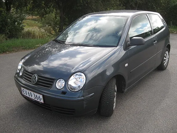 Volkswagen Polo 2002 photo 3