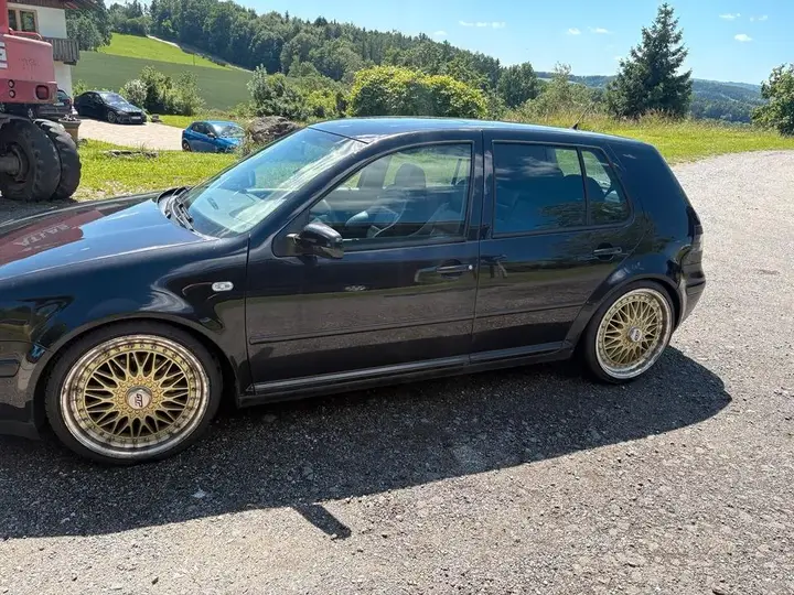 Volkswagen Golf 4