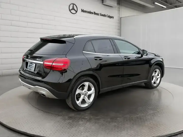 Mercedes-Benz Gla 2018 photo 5
