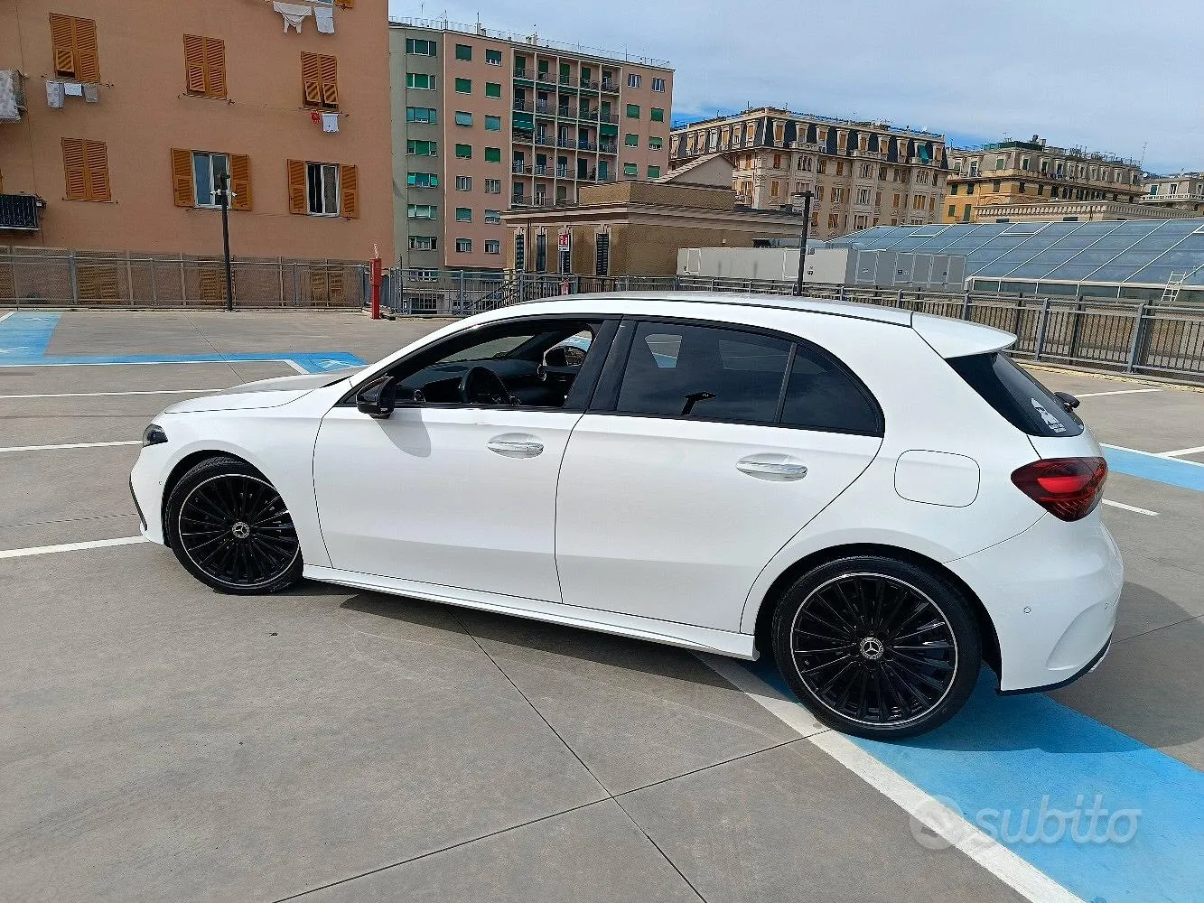 Mercedes-Benz A 2023 photo 2