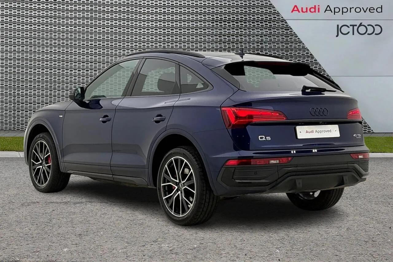 Audi Q5 2022 photo 3