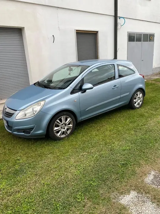 Opel Corsa 2007 photo 2