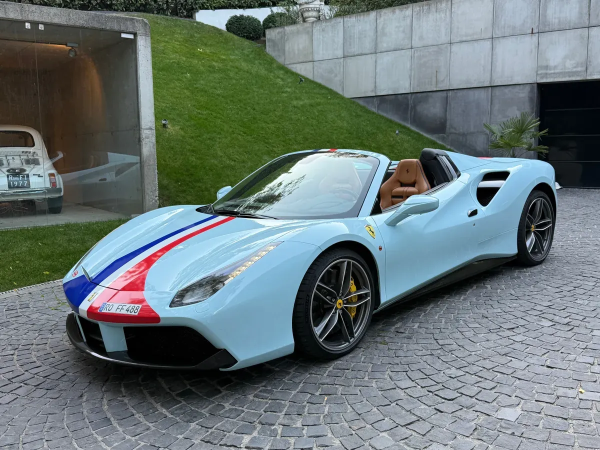 Ferrari 488 Spider 2019 photo 2