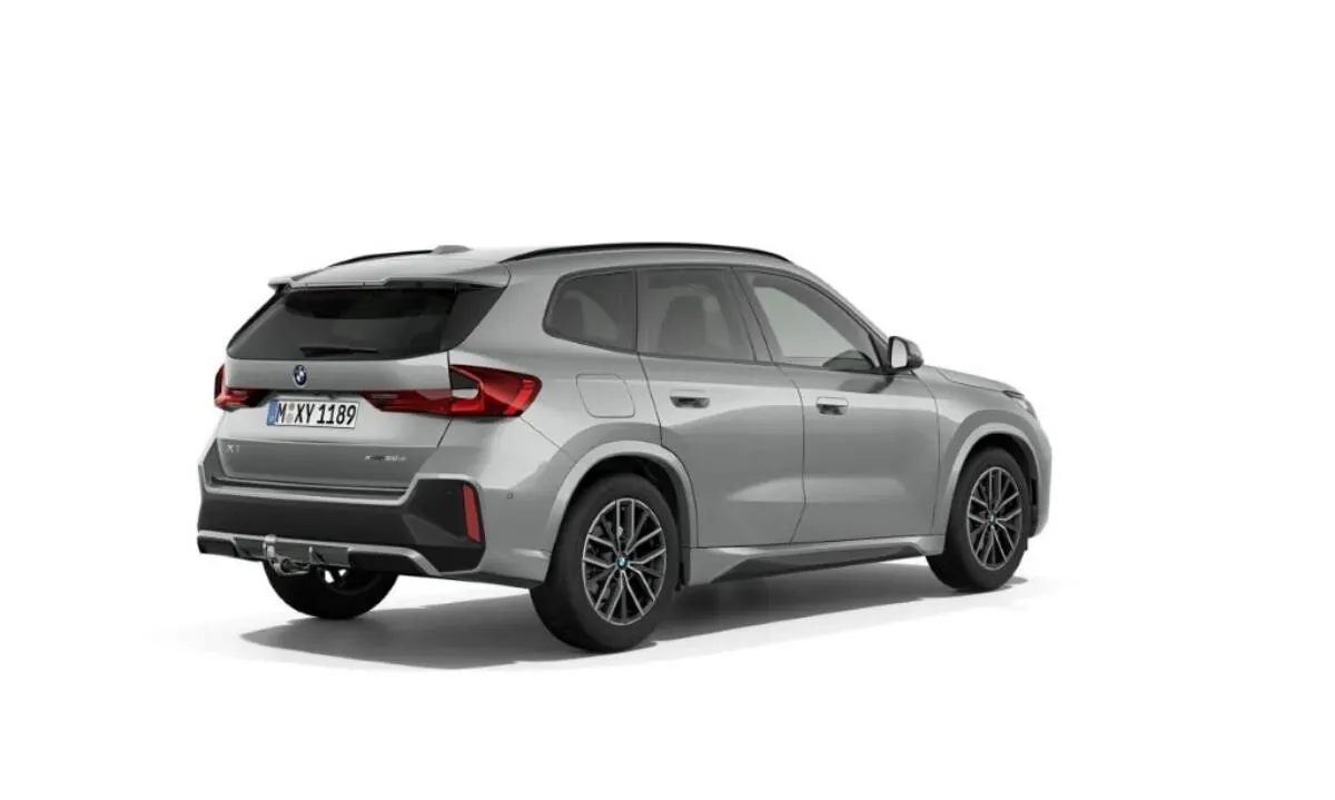 BMW X1 photo 2