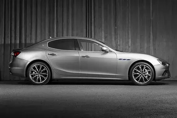 Maserati Ghibli 2021 photo 5