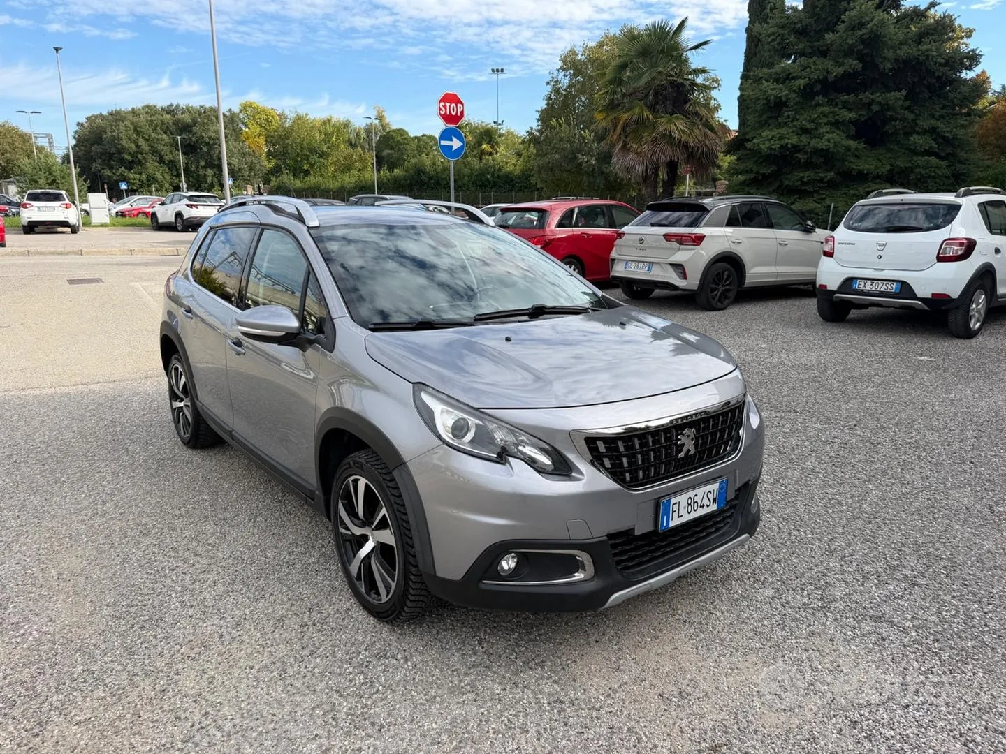 Peugeot 2008 2017 photo 3