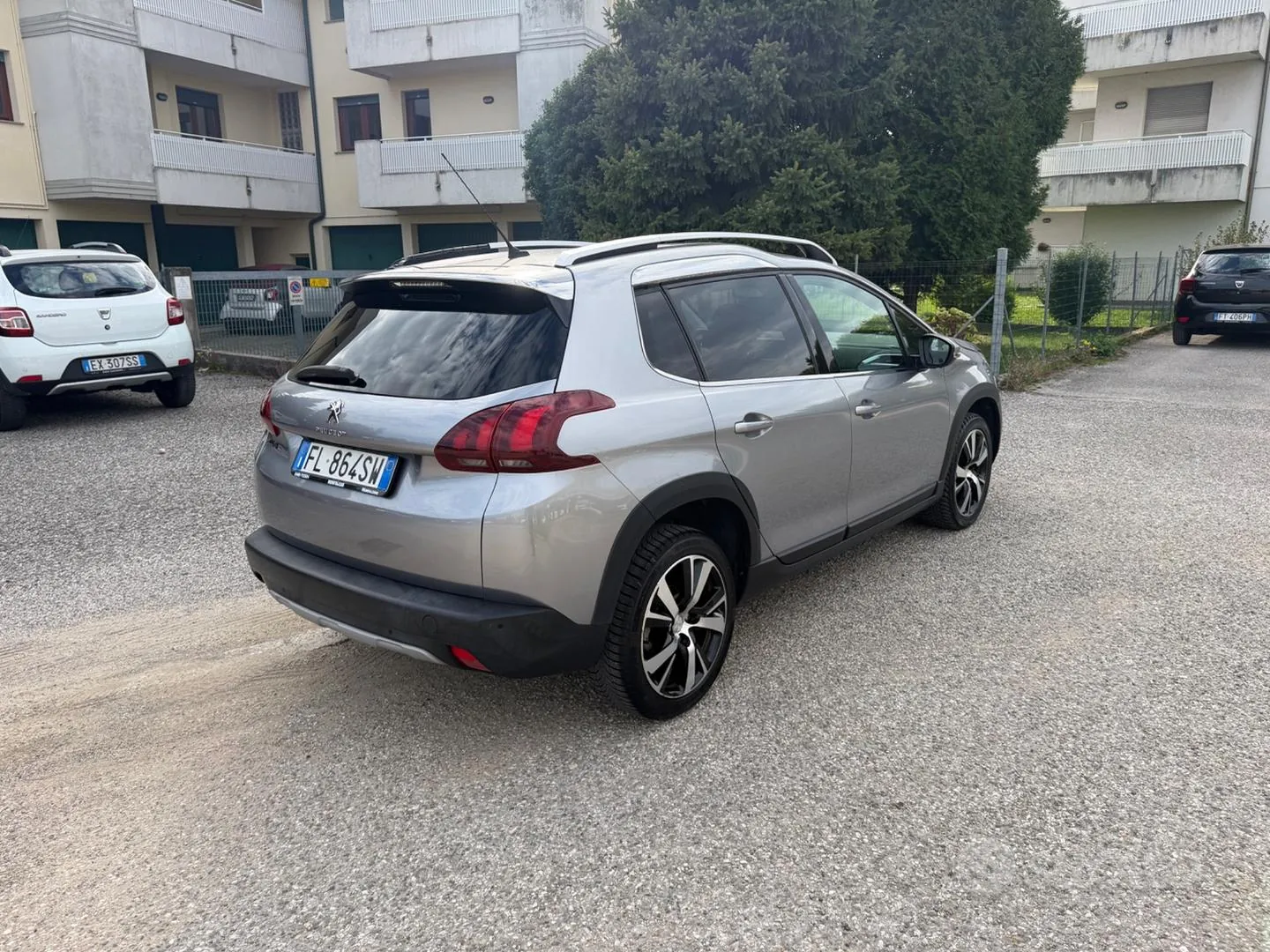 Peugeot 2008 2017 photo 5