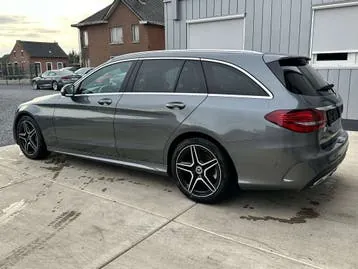 Mercedes-Benz C-Class 2019 photo 3
