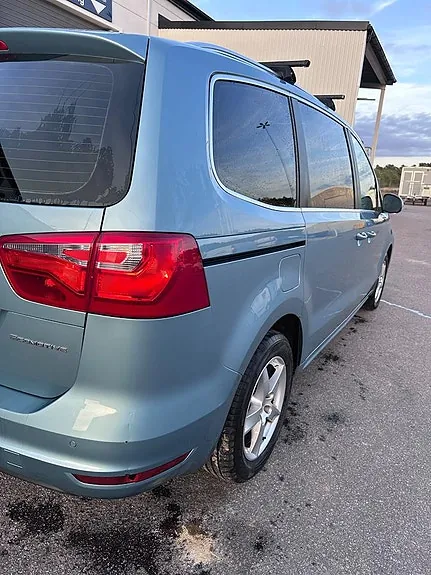 Seat Alhambra 2012 photo 3