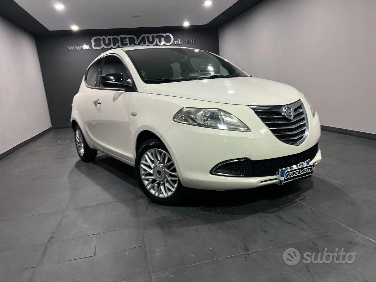 Lancia Ypsilon 2015 photo 3