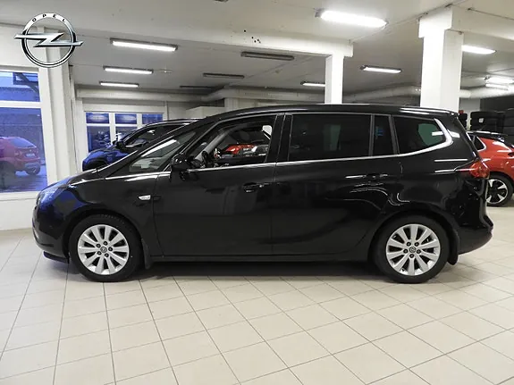 Opel Zafira Tourer 2015 photo 2