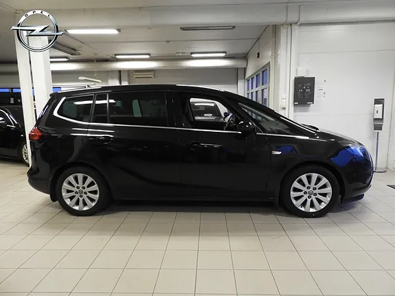 Opel Zafira Tourer 2015 photo 3
