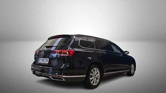 Volkswagen Passat 2021 photo 5