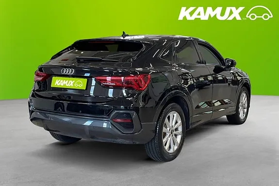 Audi Q3 2021 photo 4