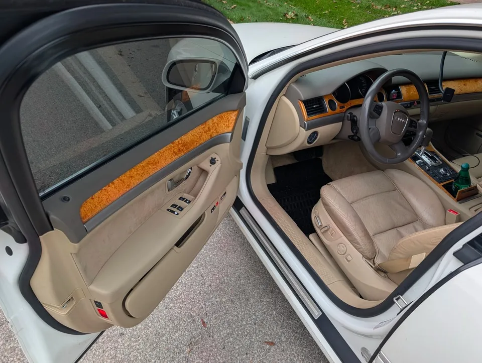 Audi A8 2006 photo 5