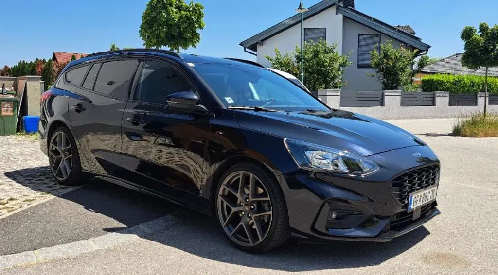 Ford Focus 2021 photo 3