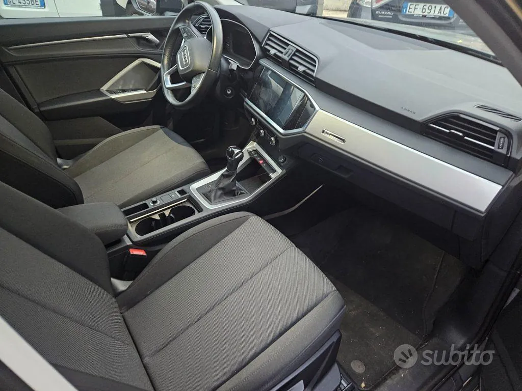 Audi Q3 2022 photo 5