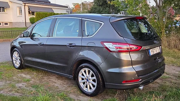 Ford S-Max 2016 photo 4