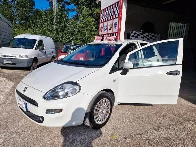 Fiat Punto 2016 photo 3