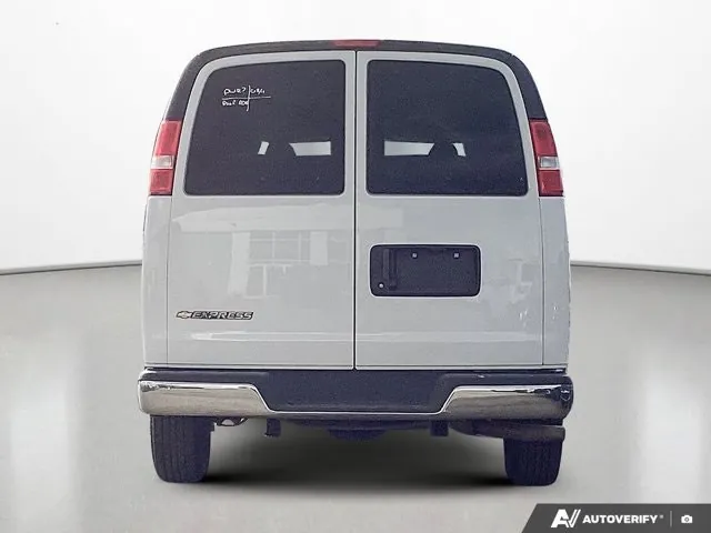 Chevrolet Express 2025 photo 5