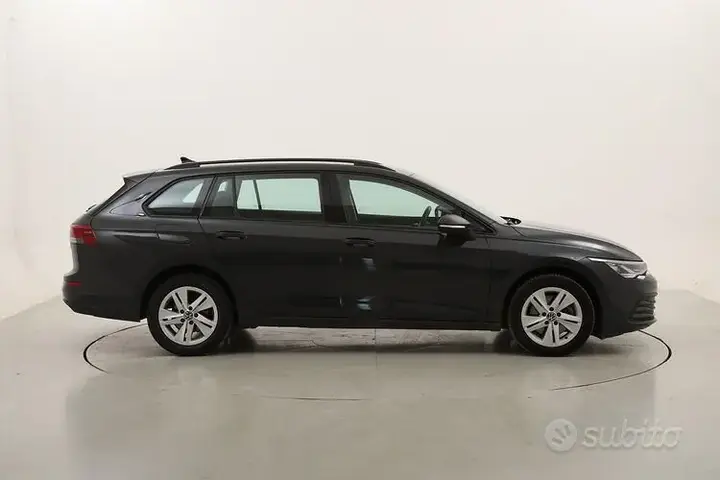 Volkswagen Golf Variant 2023 photo 3