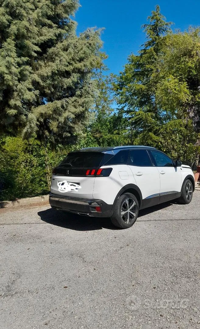 Peugeot 3008 2018 photo 4