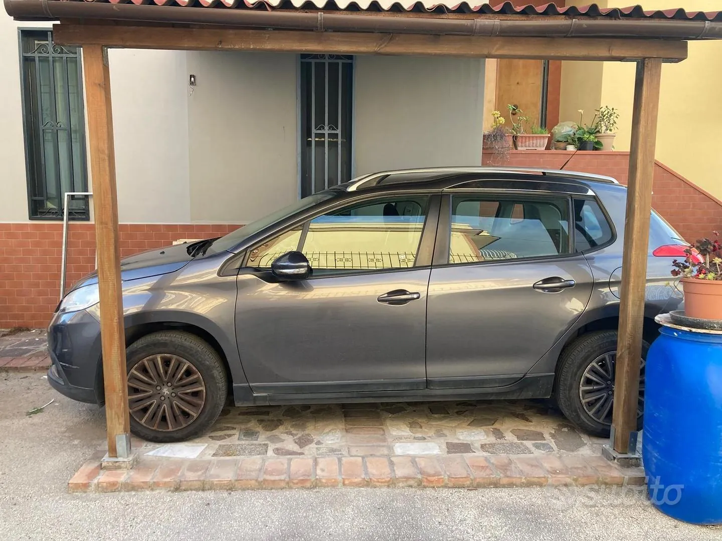 Peugeot 2008 2015 photo 3