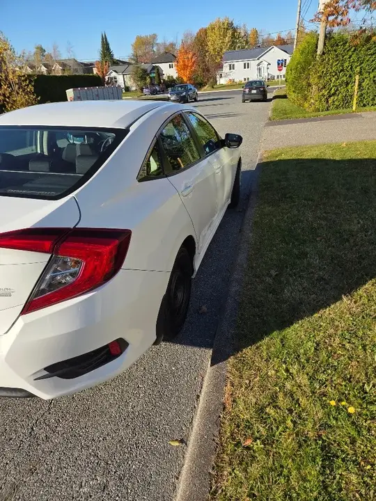 Honda Civic 2017 photo 4