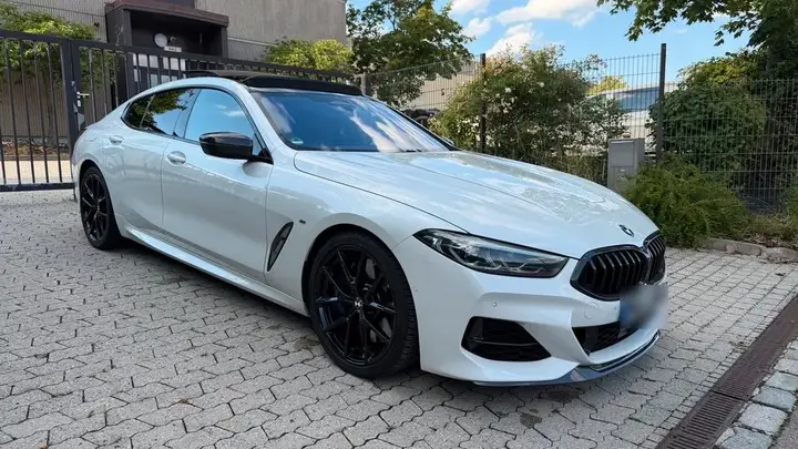 BMW M850I