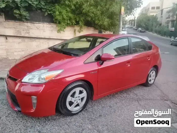 Toyota Prius 2015 photo 2