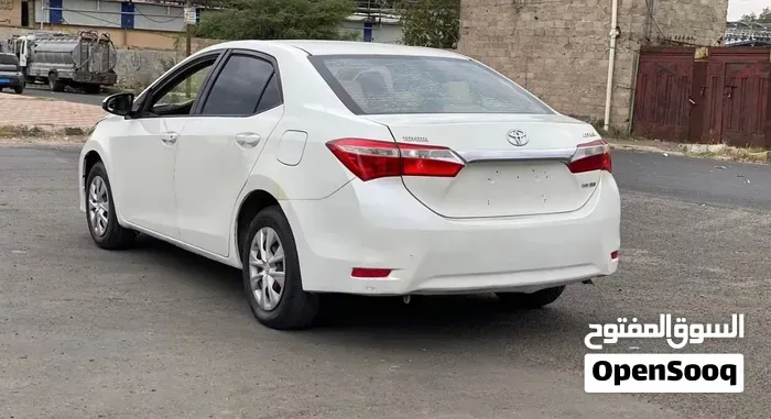 Toyota Corolla 2015 photo 3