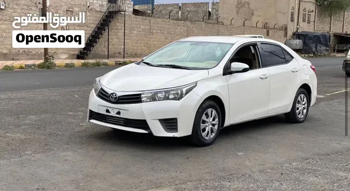Toyota Corolla 2015 photo 2