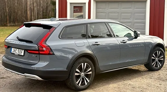 Volvo V90 Cross Country 2022 photo 5
