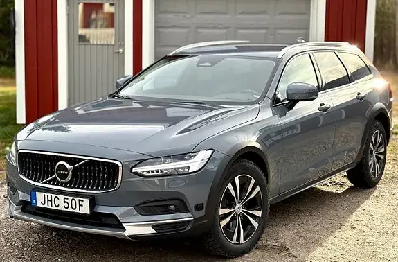 Volvo V90 Cross Country