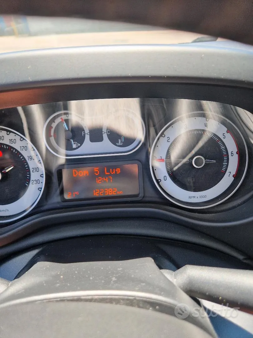 Fiat 500L 2015 photo 3