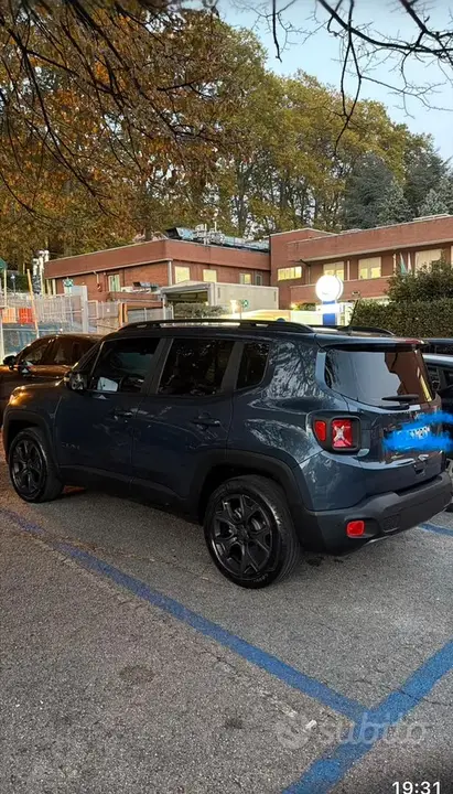 Jeep Renegade 2023 photo 5