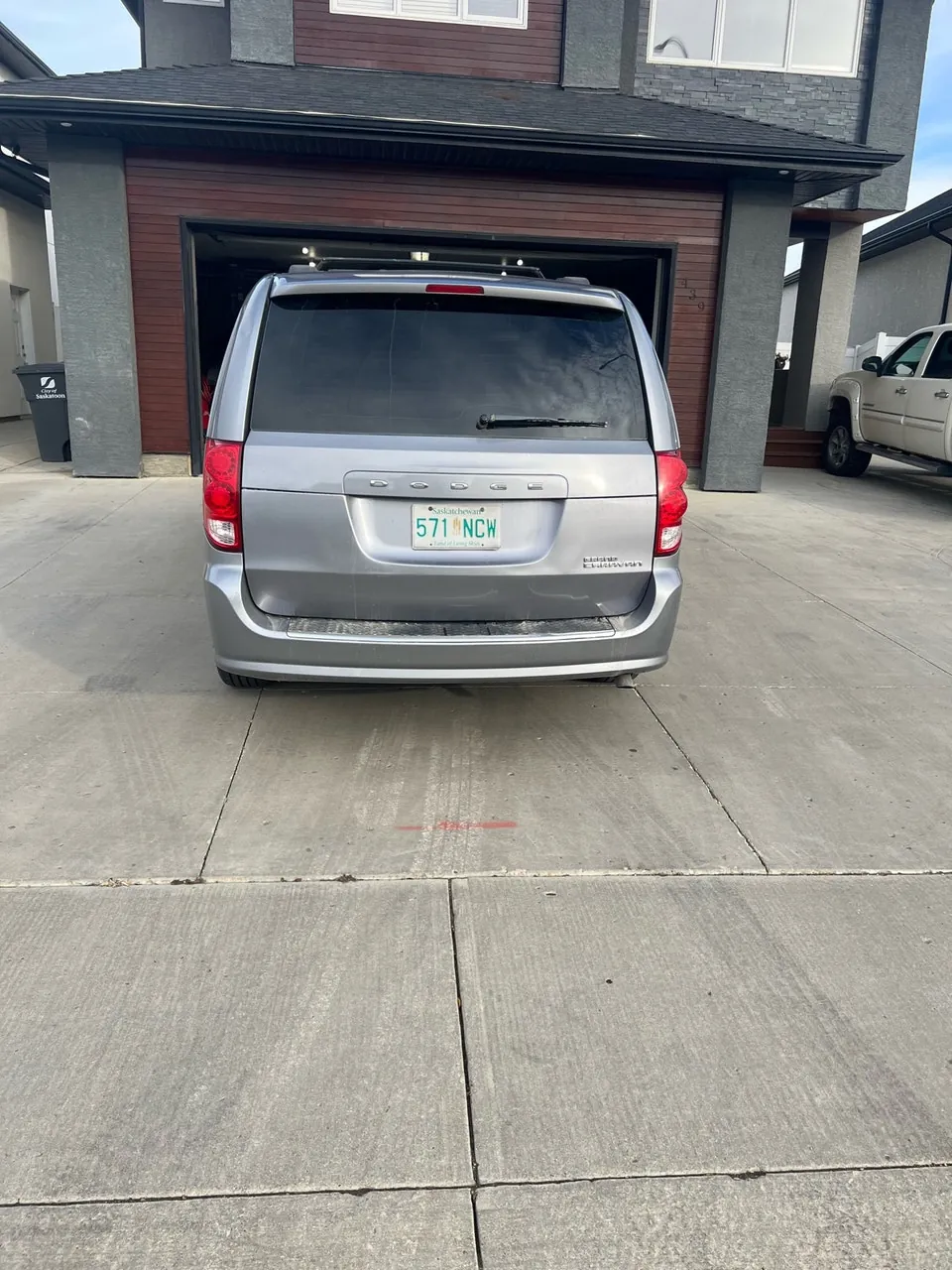 Dodge Grand Caravan 2017 photo 2