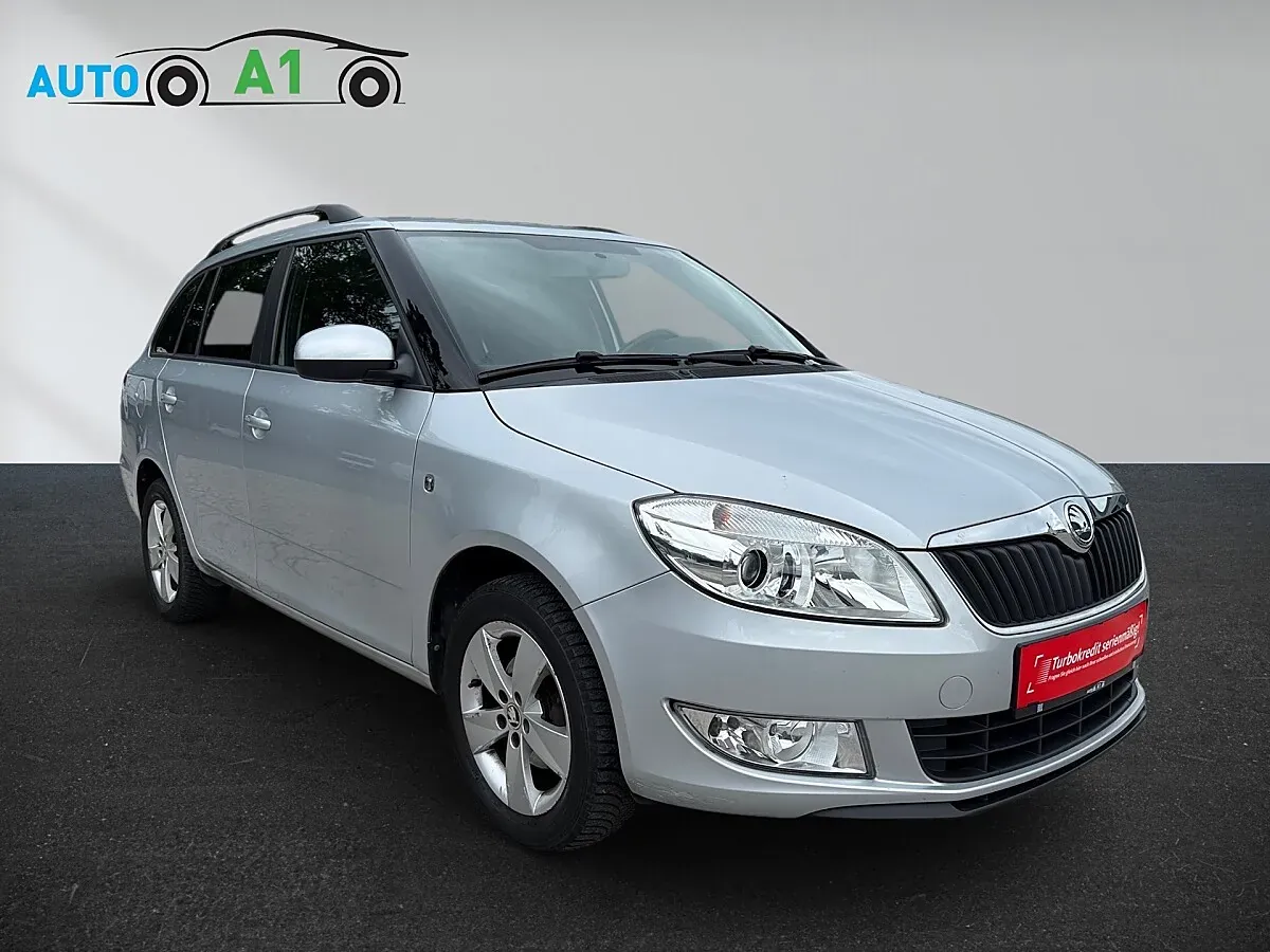 Skoda Fabia 2014 photo 3
